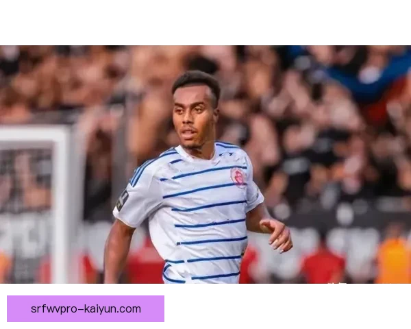 贝肯鲍尔近期状态回暖，展现出稳定的战术指挥能力