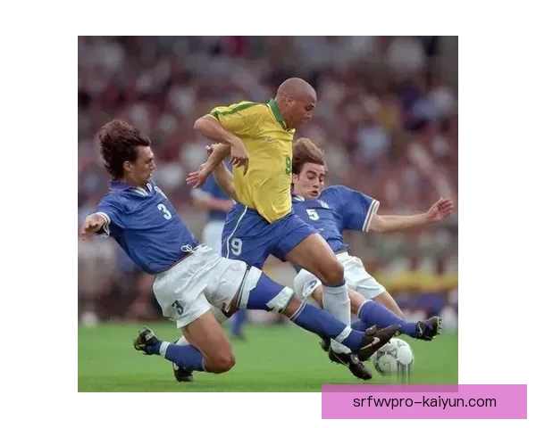 马尔蒂尼进攻端特点体现了他的高效传球与战术意识是球队进攻的关键所在